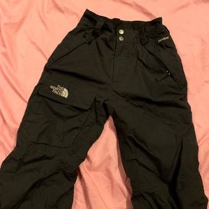 North face snow pants❄️